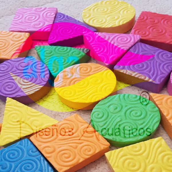 Figuras geométricas en 15 mm por 25 unidades