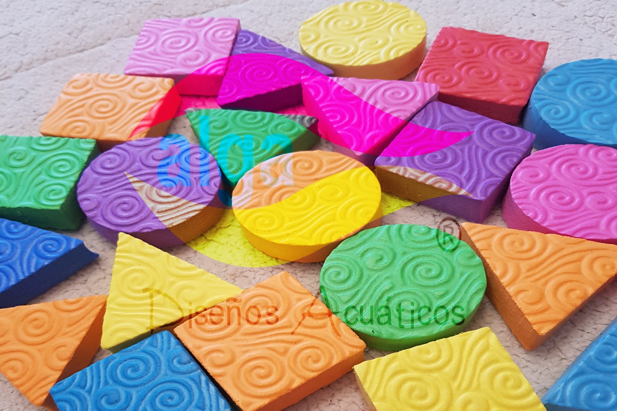 Figuras geométricas en 15 mm por 25 unidades